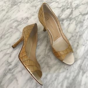 St. John Croc Embossed Gold Tan Open Toe Heels 7